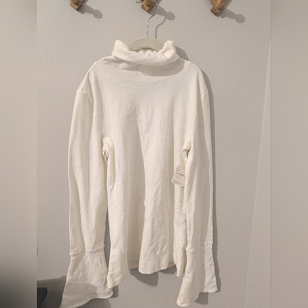 NWT Free People Intimately Ribbed Ivory Long Sleeve Turtle Neck